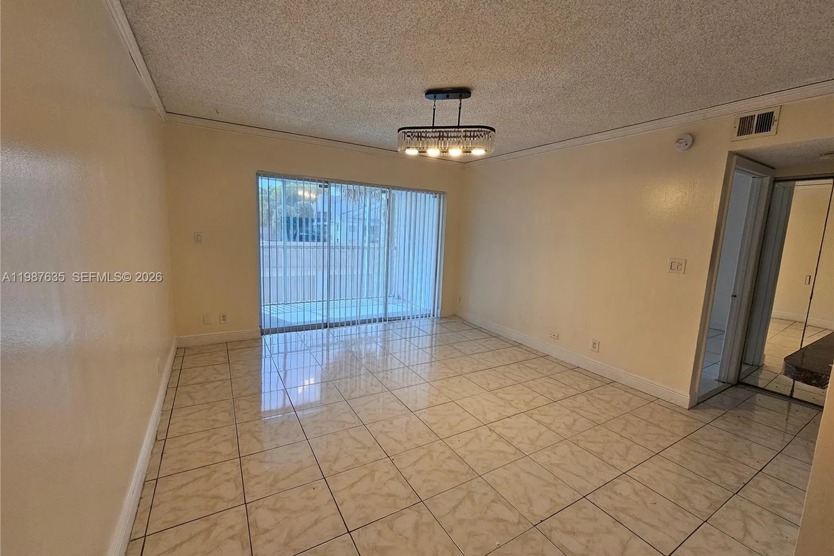 5686 Rock Island Rd #126, Tamarac: photo 1 of 35