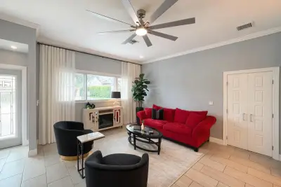 1827 Len Dr, North Palm Beach: photo 1 of 24
