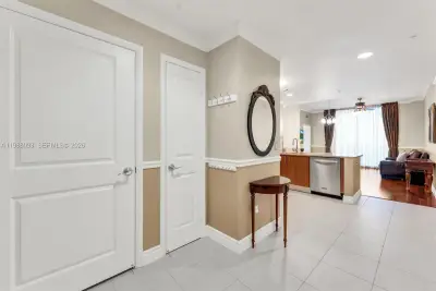 1945 S Ocean Dr #604, Hallandale Beach: photo 1 of 19