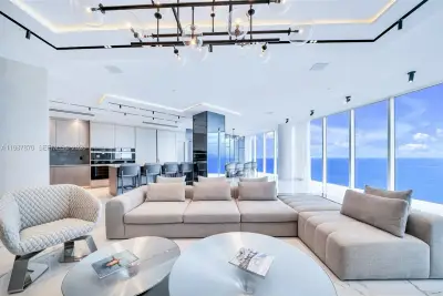 2711 S Ocean Dr #3905, Hollywood: photo 1 of 75