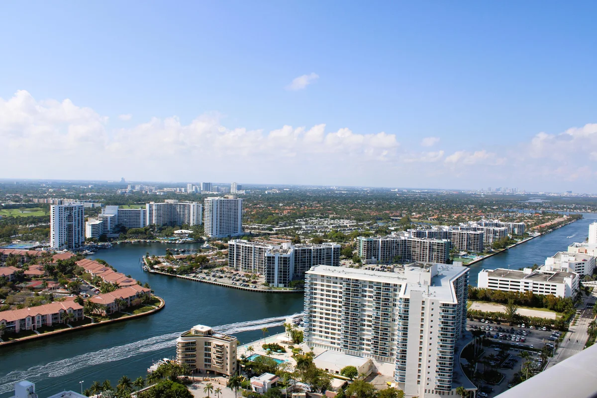 4111 S Ocean Dr #3011, Hollywood: photo 1 of 38