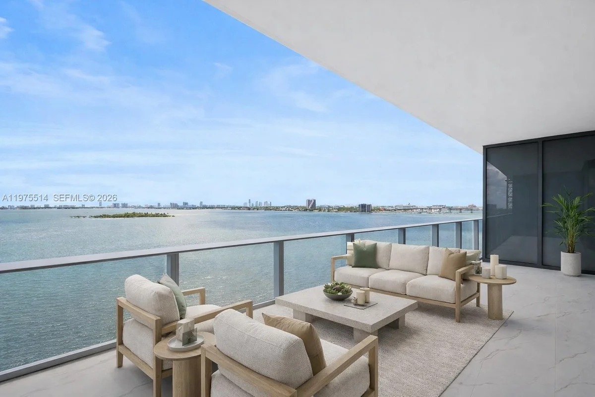 700 NE 24 St #805, Miami: photo 1 of 56