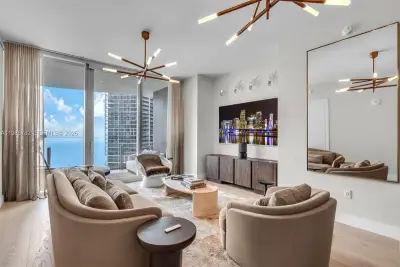 300 Biscayne Boulevard Way #2605W, Miami: photo 1 of 40