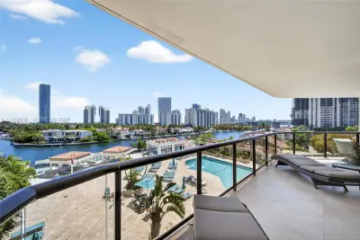 19667 Turnberry Way #6A, Aventura: photo 1 of 29