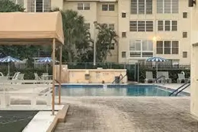 2515 NE 1st Ct #209, Boynton Beach: photo 1 of 21