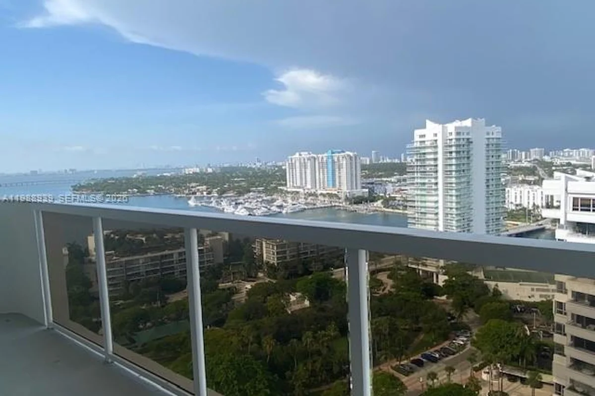 9 Island Ave #2410, Miami Beach: photo 1 of 24
