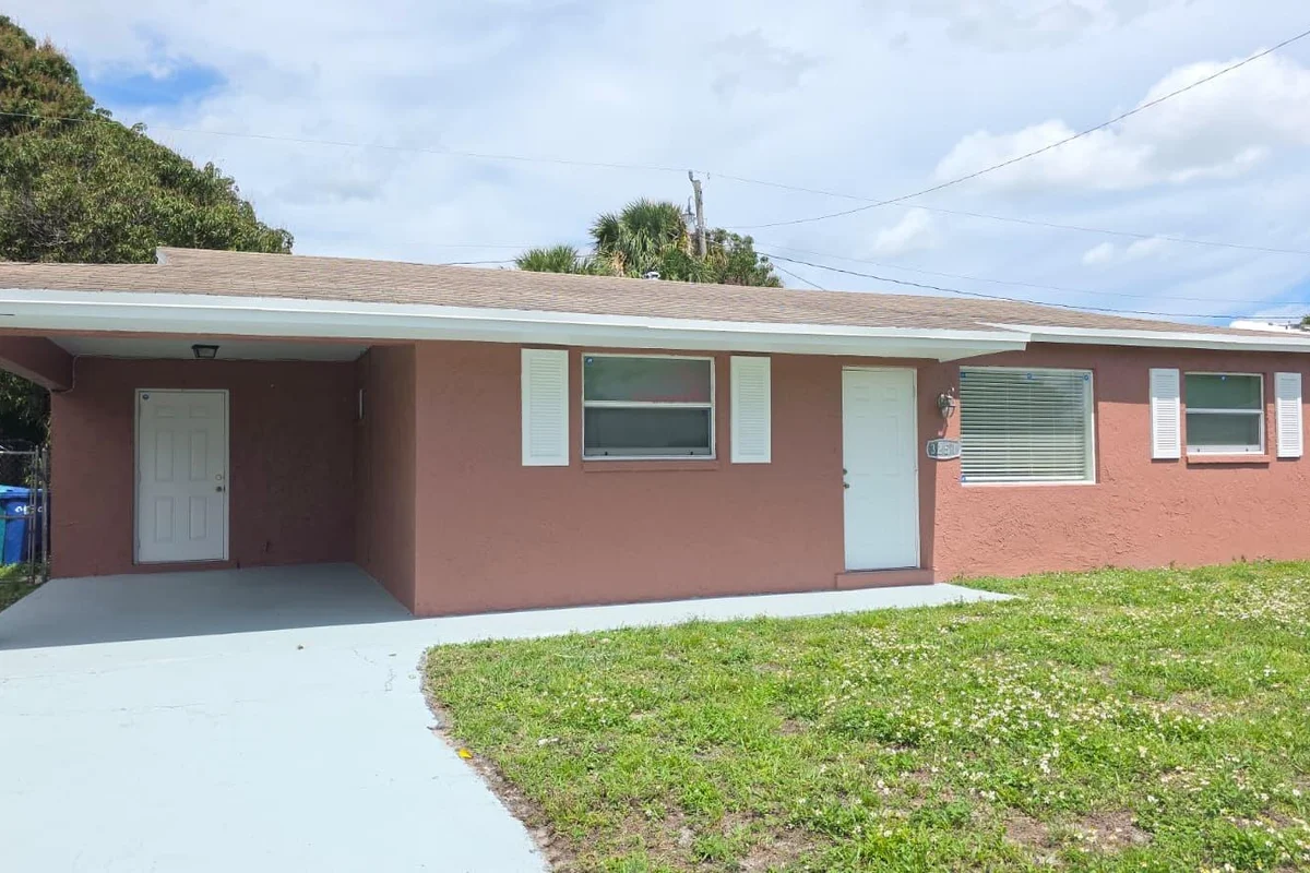 3251 NW 13th Ct, Fort Lauderdale: photo 1 of 1
