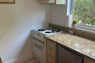 2951 S Bayshore Dr #417, Miami: photo 1 of 29