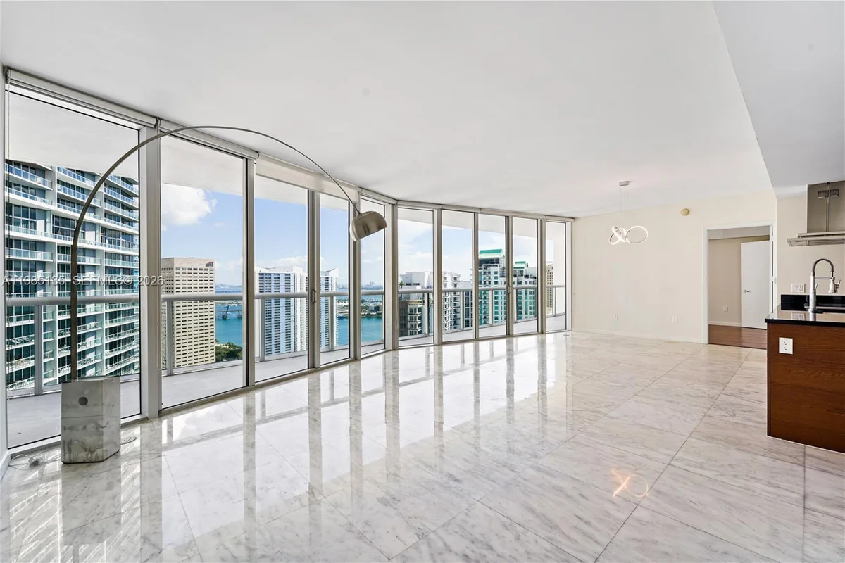 495 Brickell Ave #3904, Miami: photo 1 of 22