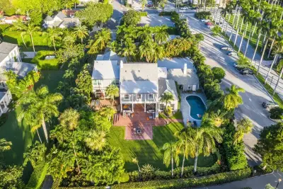 15 S Lake Trl, Palm Beach: photo 1 of 41