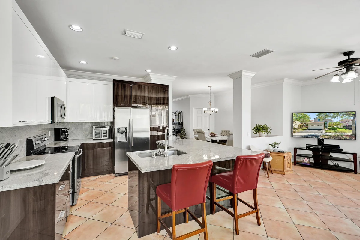 873 Stanton Dr, Weston: photo 1 of 52