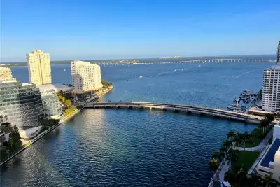 495 Brickell Ave #2401, Miami: photo 1 of 36