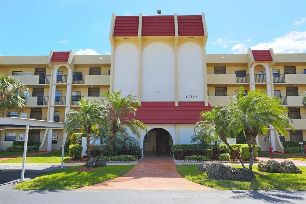 23370 Carolwood Ln, Boca Raton: photo 1 of 16
