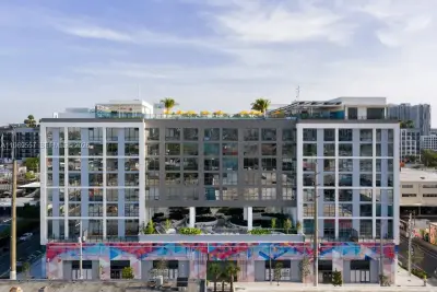 2200 NW 1st Ave #S1, Miami: photo 1 of 33