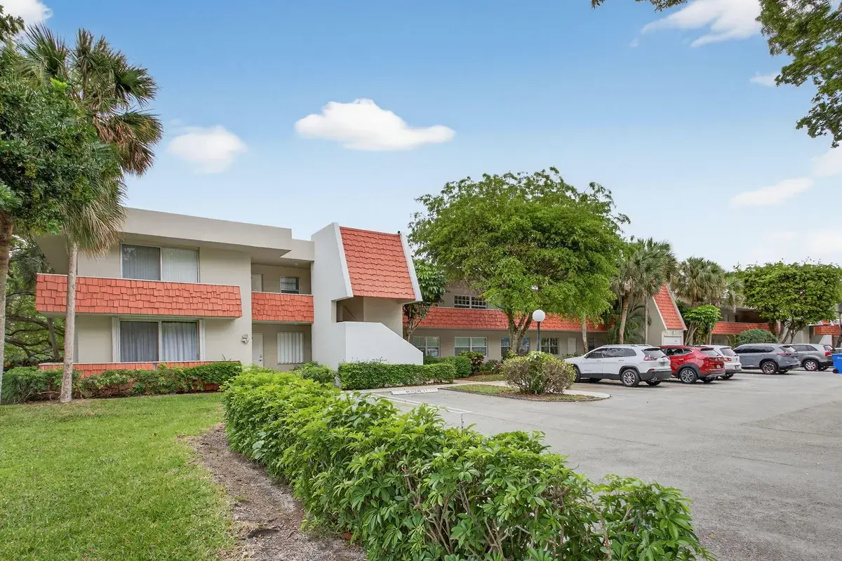 800 Cypress Blvd #204a, Pompano Beach: photo 1 of 45