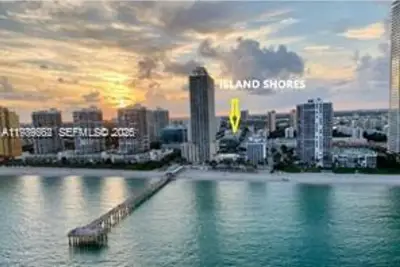2903 N Miami Beach Blvd #903, North Miami Beach: photo 1 of 17