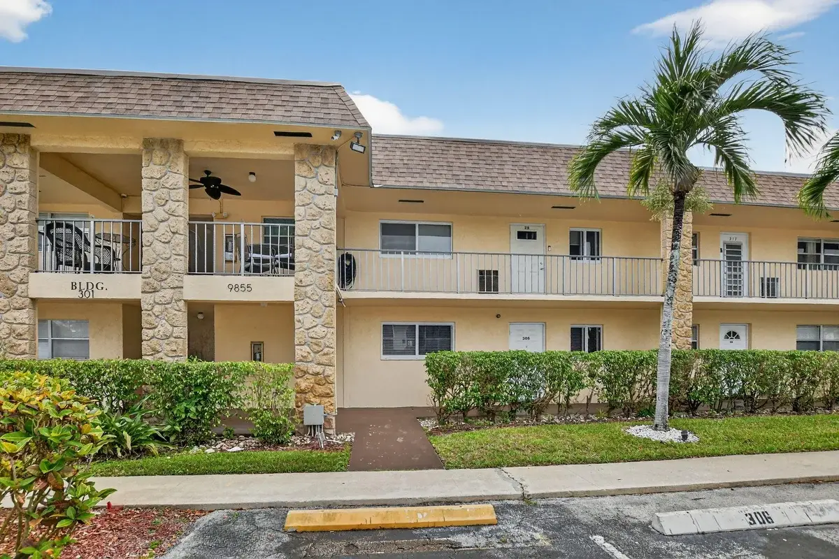 9855 Sandalfoot Blvd #317, Boca Raton: photo 1 of 29
