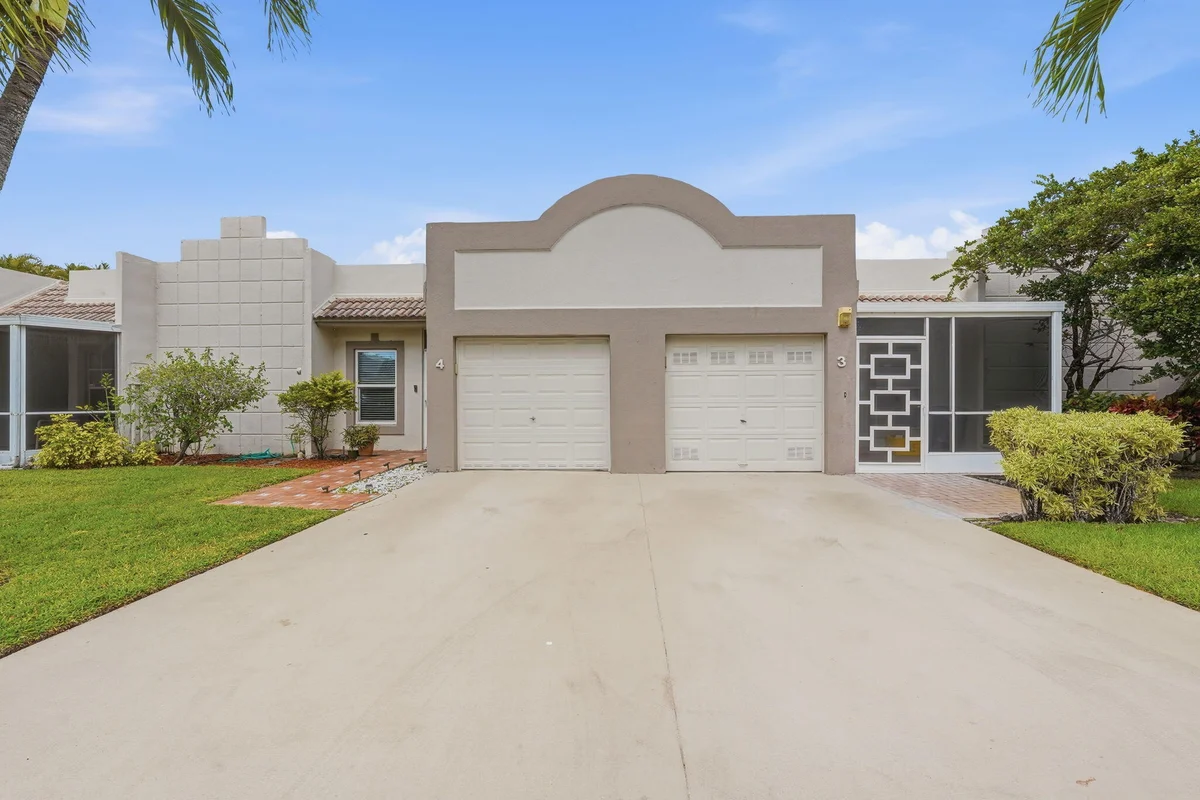 19000 Stewart Cir #4, Boca Raton: photo 1 of 46