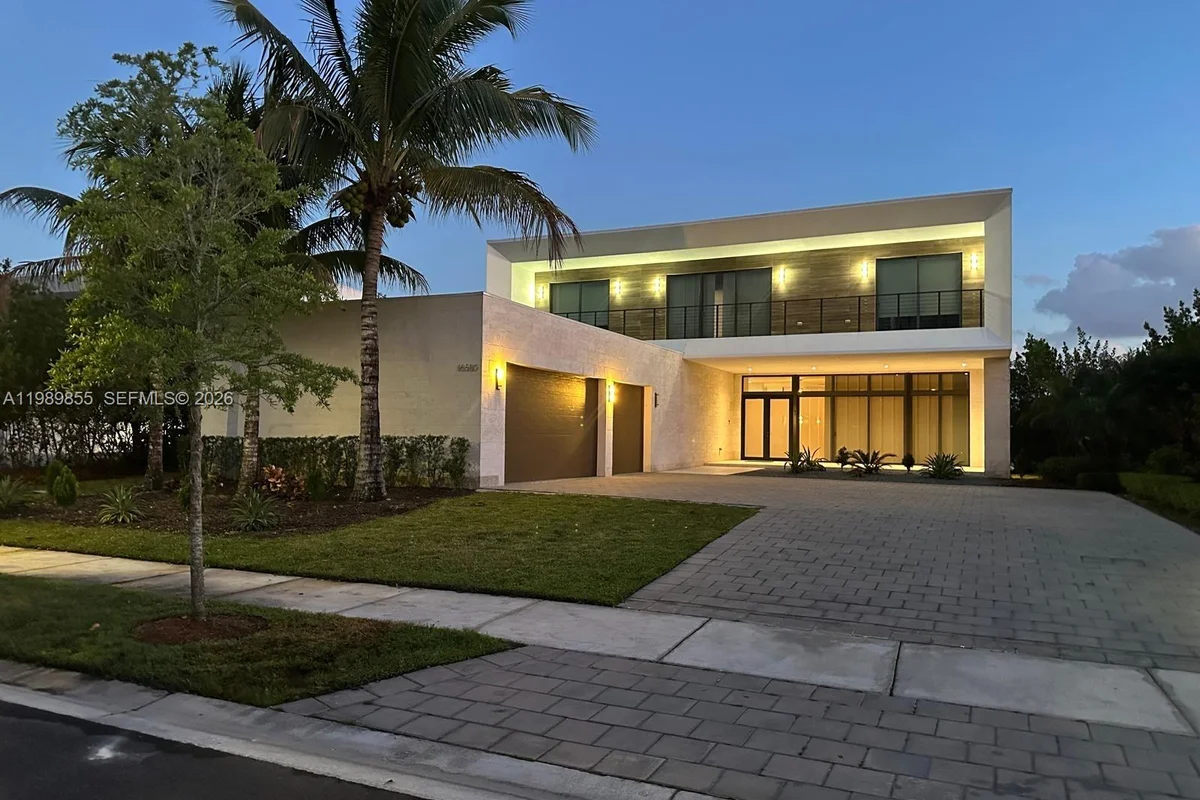 16580 Sunset Way, Weston: photo 1 of 34