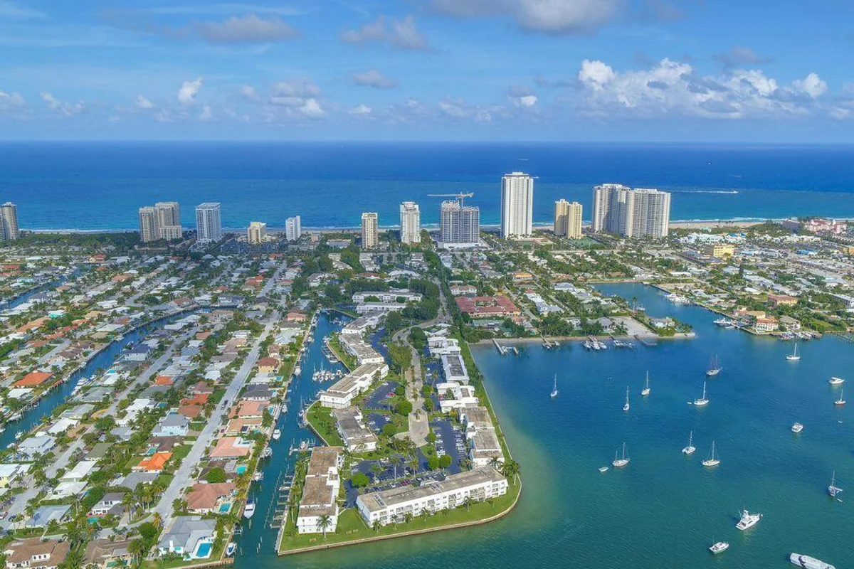 1201 Sugar Sands Blvd #7, West Palm Beach: photo 1 of 45