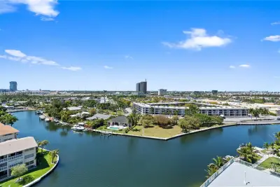 437 Golden Isles Dr #11J, Hallandale Beach: photo 1 of 40