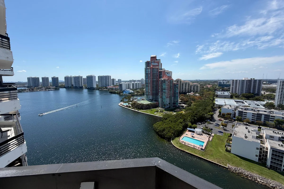 3530 Mystic Pointe Dr #2303, Aventura: photo 1 of 27
