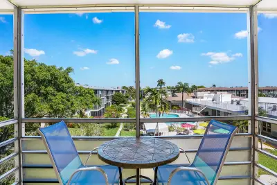 16801 NE 13th Ave #308, Miami: photo 1 of 18