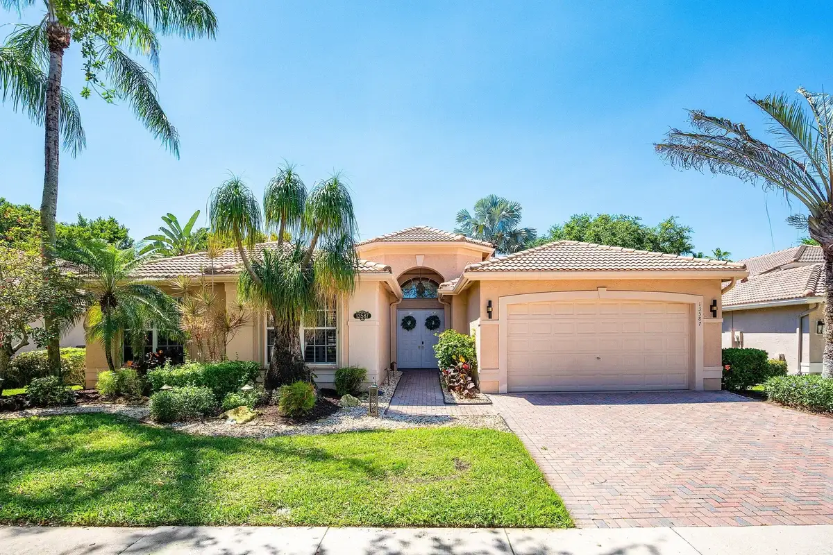 13587 Barcelona Lake Cir, Delray Beach: photo 1 of 55