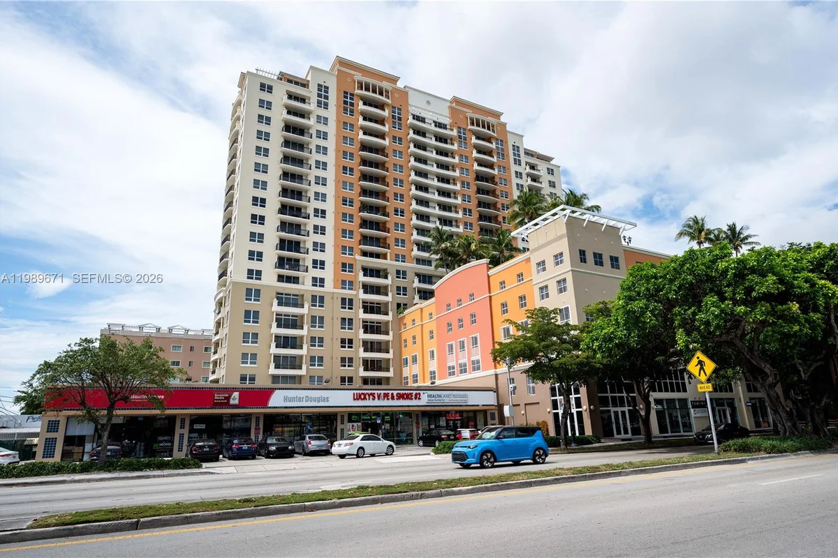 3232 SW Coral Way #1504, Miami: photo 1 of 29