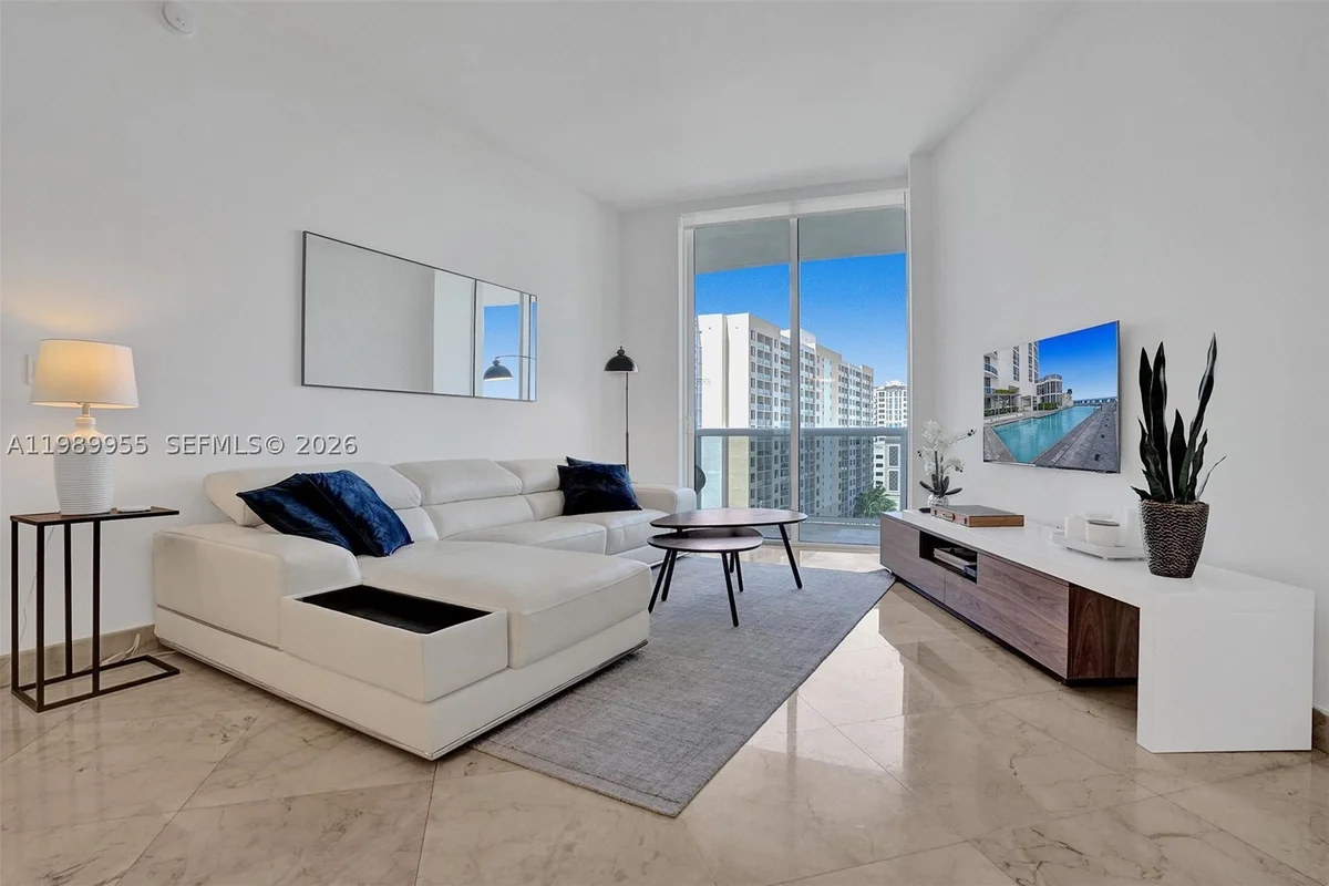 16001 Collins Ave #805, Sunny Isles Beach: photo 1 of 40