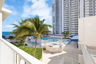 1360 S Ocean Blvd #403, Pompano Beach: photo 1 of 36