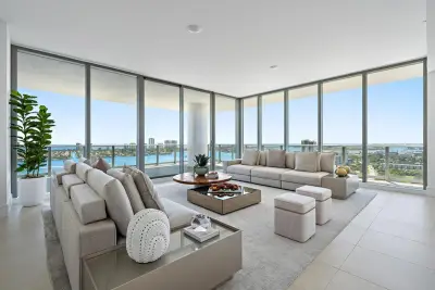 220 Lake Shore Dr #2212, Lake Park: photo 1 of 25