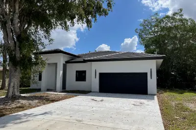 4117 NW 79th Ave, Coral Springs: photo 1 of 16
