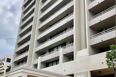 441 Valencia Ave #803, Coral Gables: photo 1 of 28