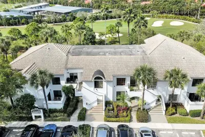 7449 Glendevon Ln #106, Delray Beach: photo 1 of 14