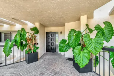 5279 S Fountains Dr S #304, Lake Worth: photo 1 of 66
