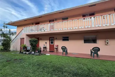 7471 SW 10th Ct #102D, North Lauderdale: photo 1 of 12