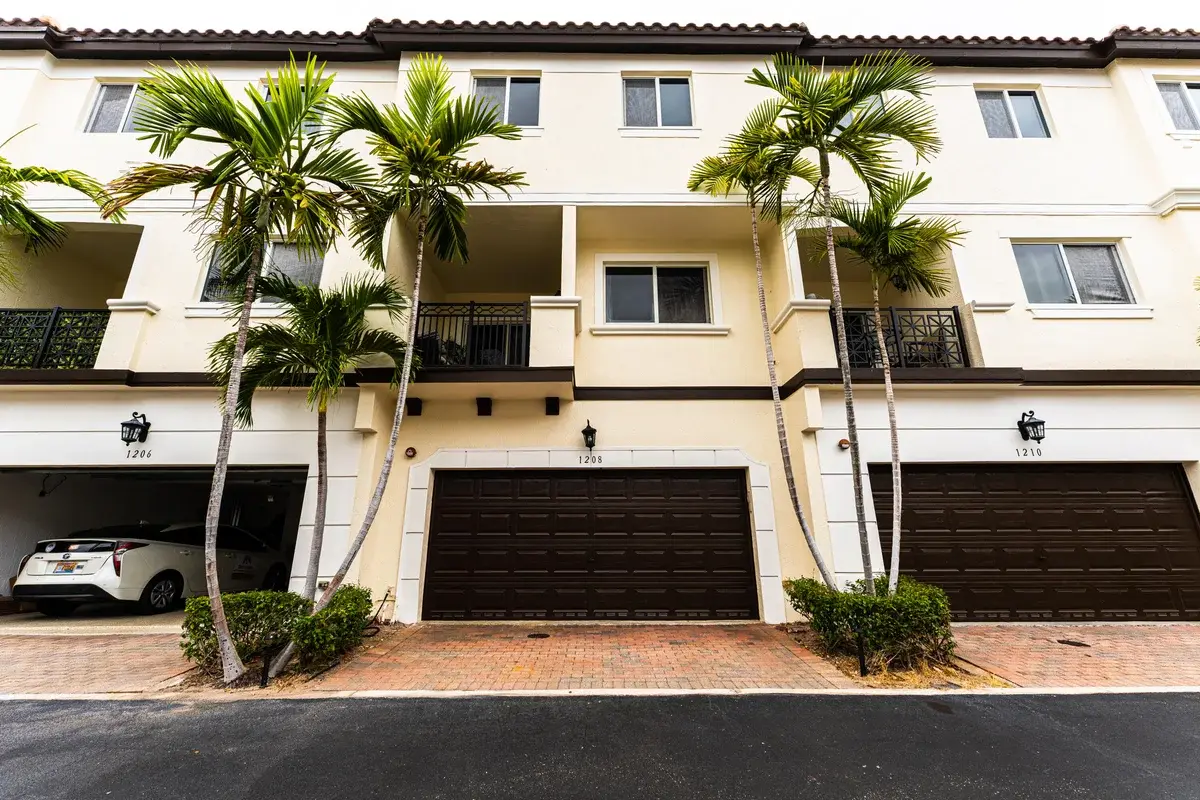1208 Coastal Bay Blvd, Boynton Beach: photo 1 of 51