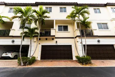 1208 Coastal Bay Blvd, Boynton Beach: photo 1 of 51