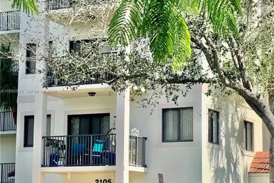 2105 Lavers Cir #501, Delray Beach: photo 1 of 29