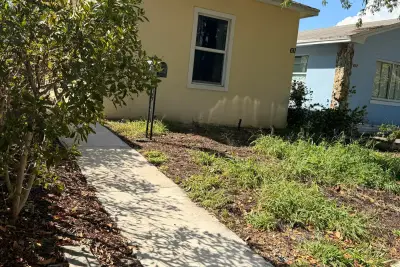 611 N F St, Lake Worth Beach: photo 1 of 12