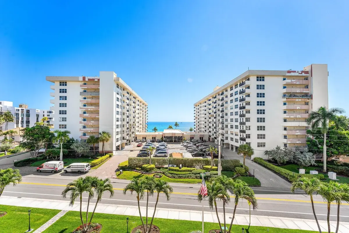 1150 Hillsboro Mile #508, Hillsboro Beach: photo 1 of 38