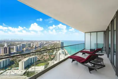 18975 Collins Ave #5103, Sunny Isles Beach: photo 1 of 65
