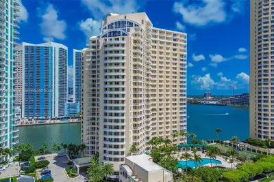 888 Brickell Key Dr #807, Miami: photo 1 of 62
