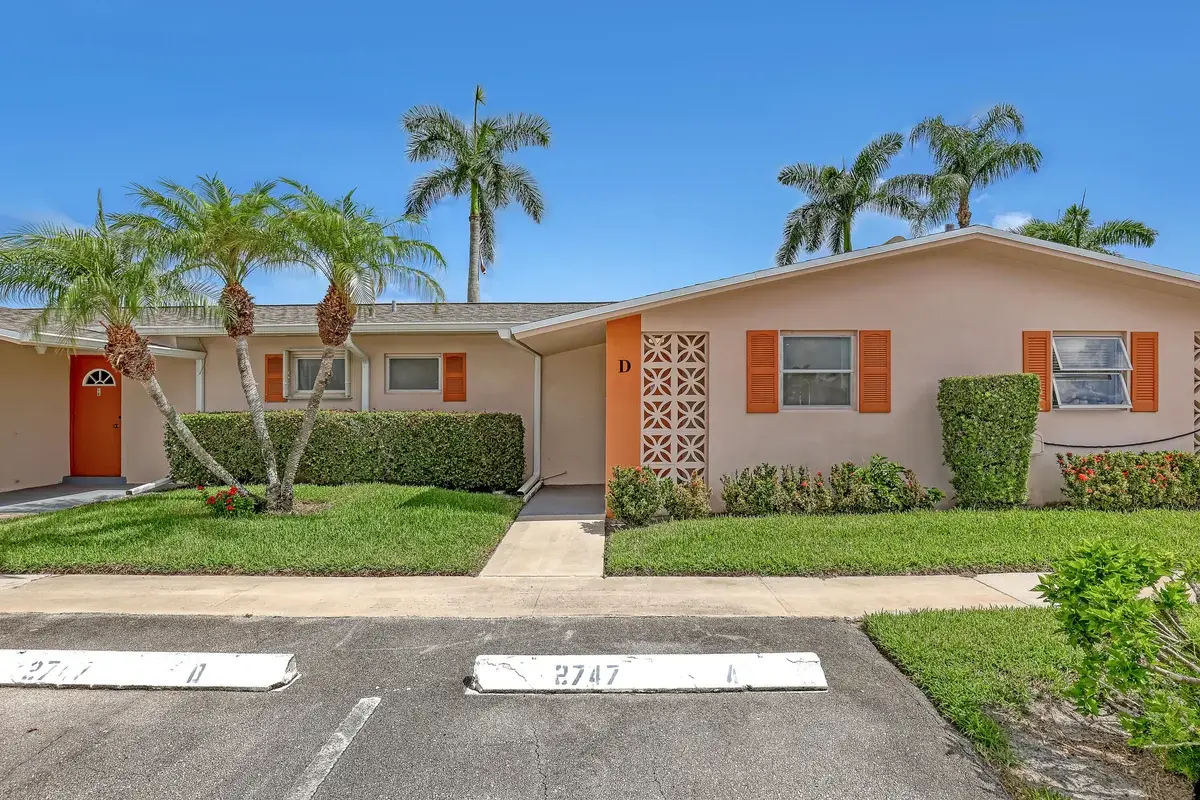 2747 E Dudley Dr E #D, West Palm Beach: photo 1 of 54