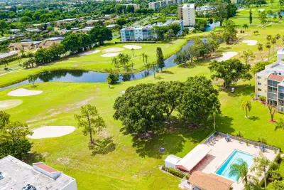 3286 Arcara Way #413, Lake Worth: photo 1 of 13