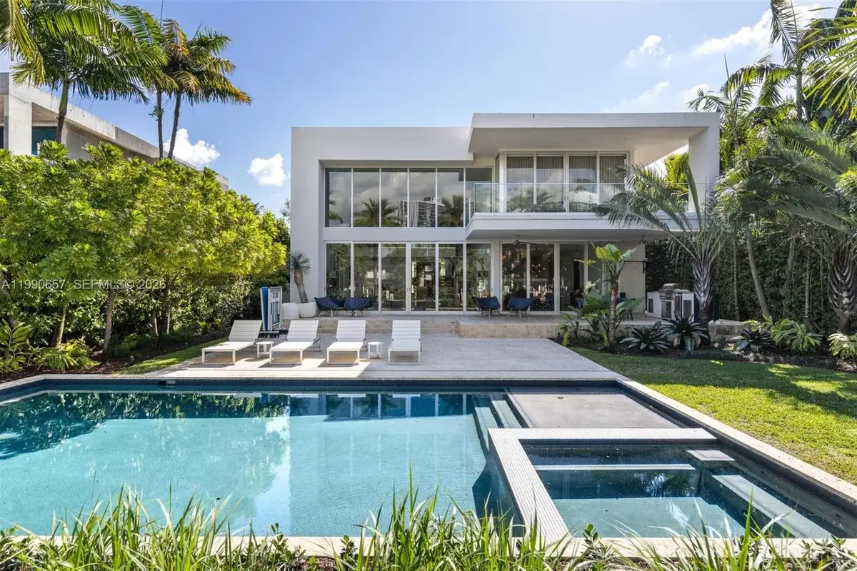 410 Golden Beach Dr, Golden Beach: photo 1 of 61