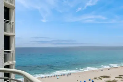 3000 N Ocean Dr #18 G, Riviera Beach: photo 1 of 46