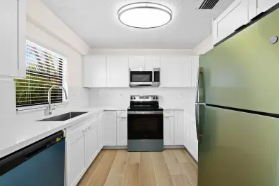 3281 E Golf Blvd #12, Pompano Beach: photo 1 of 24