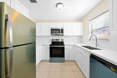 3281 E Golf Blvd #4, Pompano Beach: photo 1 of 23